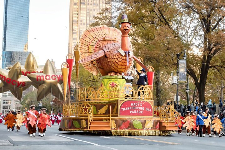 Experience the magic of the Macy's Thanksgiving Day Parade while enjoying a delicious brunch in a cozy setting perfect for unwinding amidst the festive excitement of New York City.